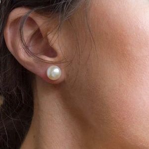 Dainty Freshwater Pearl Studs
